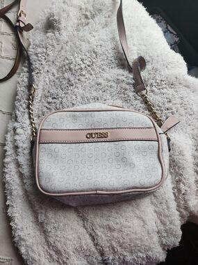 GUESS Light Pink Logo Crossbody Bag